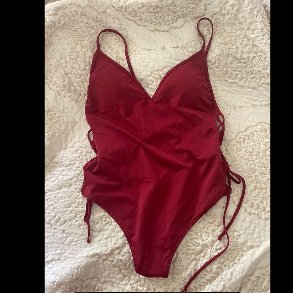 Wine Red Abercrombie&Fitch one piece bathing suit